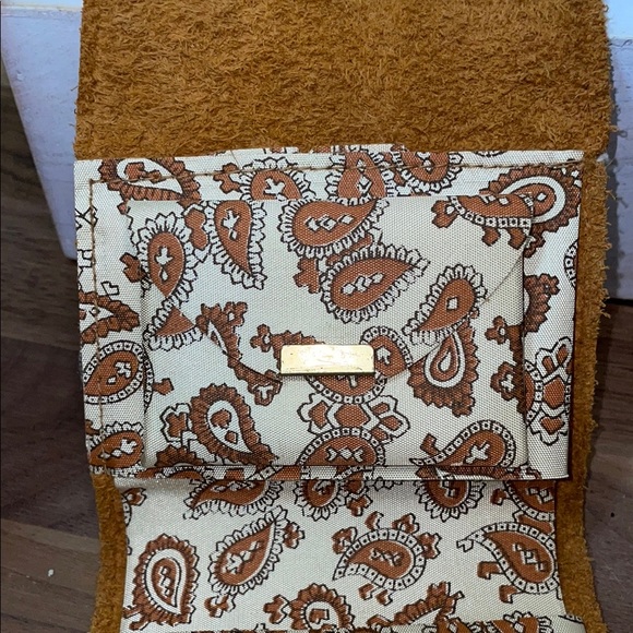 Vintage Tooled Leather Wallet Floral Embossed Bifold Western Boho Accessory - Picture 10 of 16